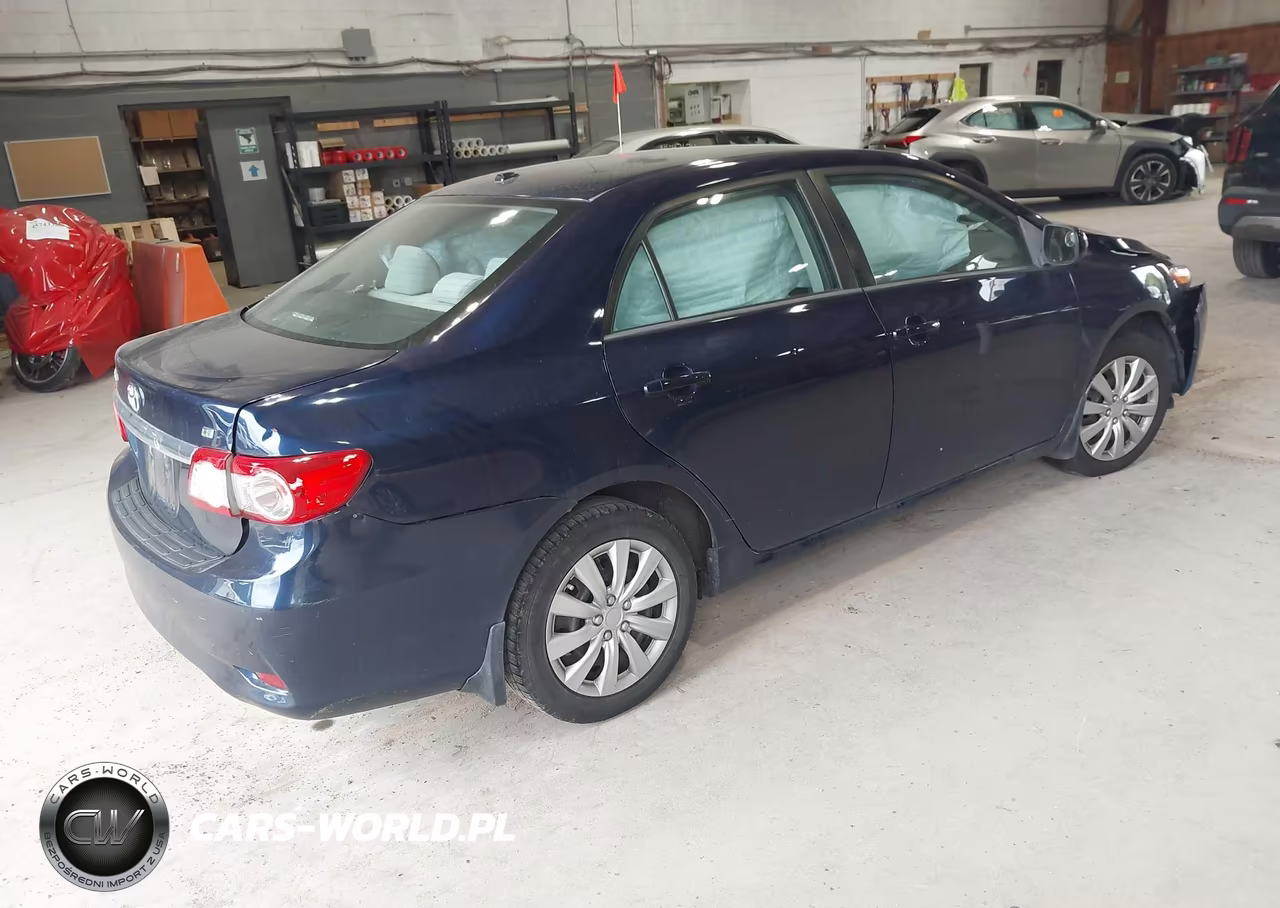2012 Toyota Corolla Le VIN:2T1BU4EE6CC834924 - 4