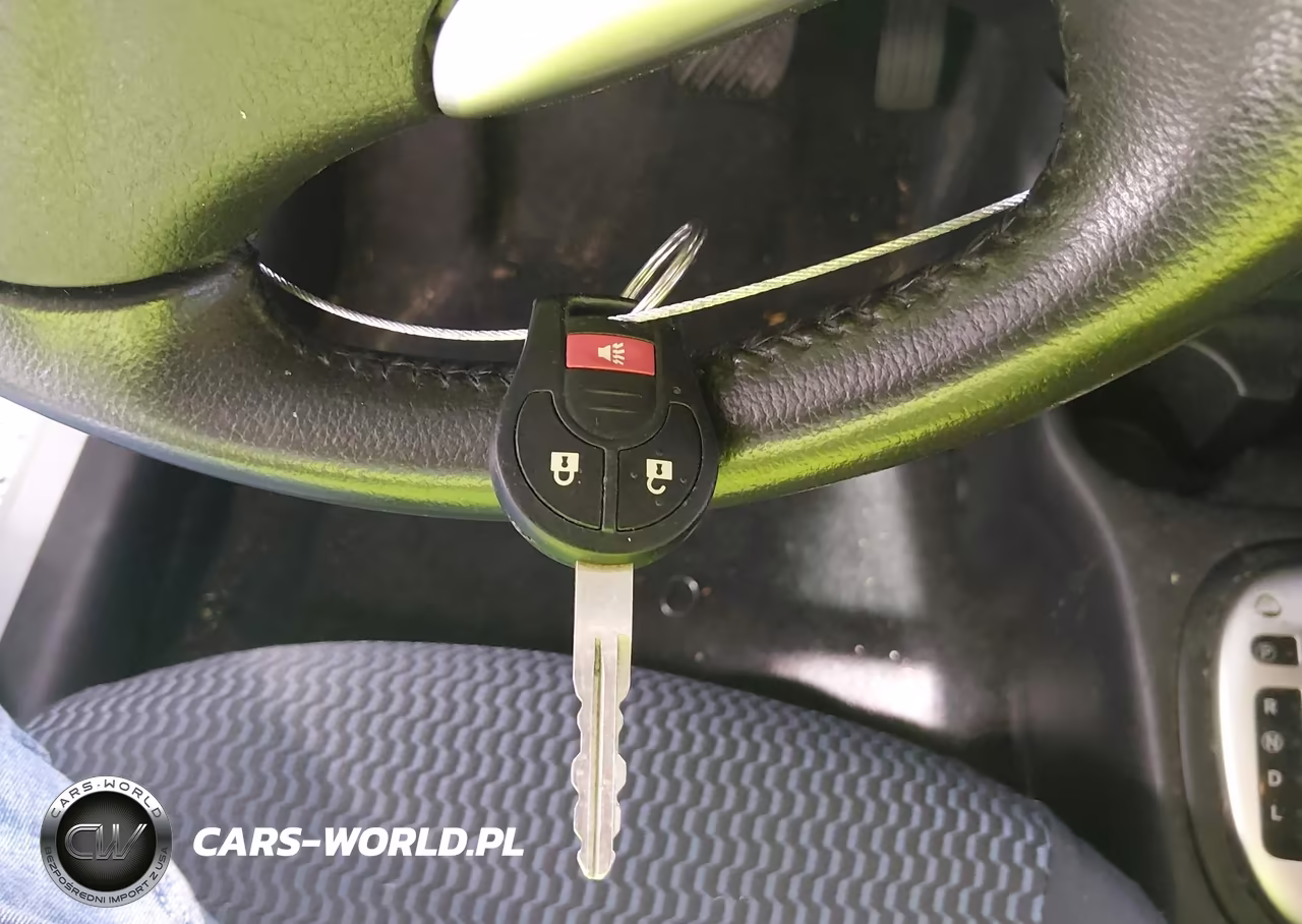2015 Nissan Versa Note S (Sr)-S Plus-Sl-Sr-Sv VIN:3N1CE2CPXFL393362 - 11