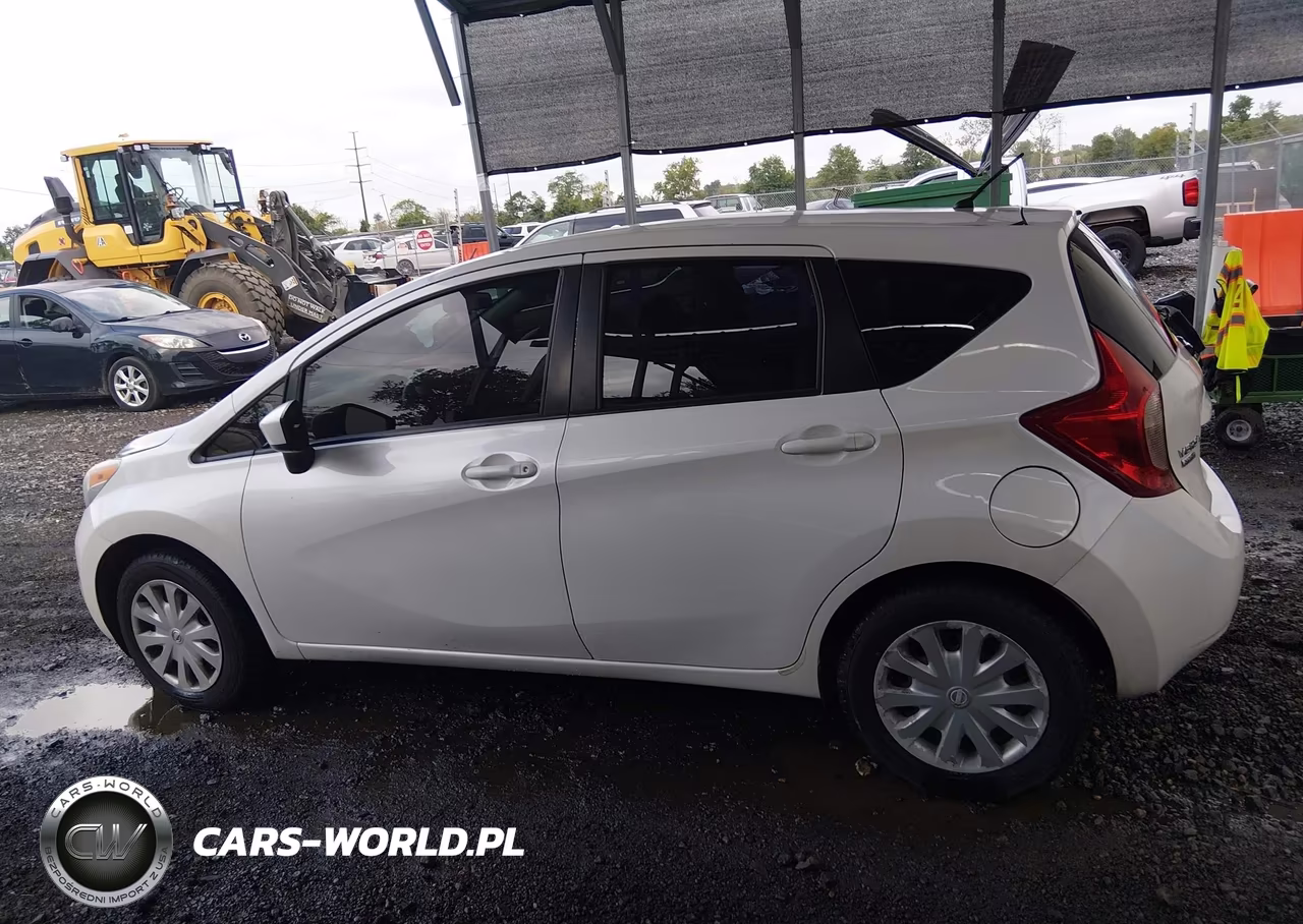 2015 Nissan Versa Note S (Sr)-S Plus-Sl-Sr-Sv VIN:3N1CE2CPXFL393362 - 14