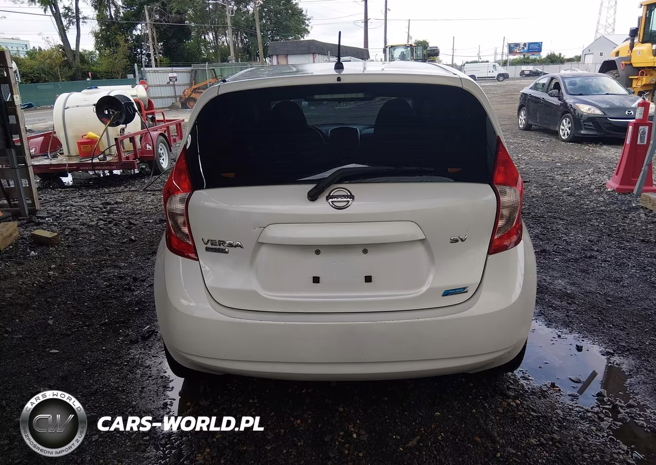 2015 Nissan Versa Note S (Sr)-S Plus-Sl-Sr-Sv VIN:3N1CE2CPXFL393362 - 16