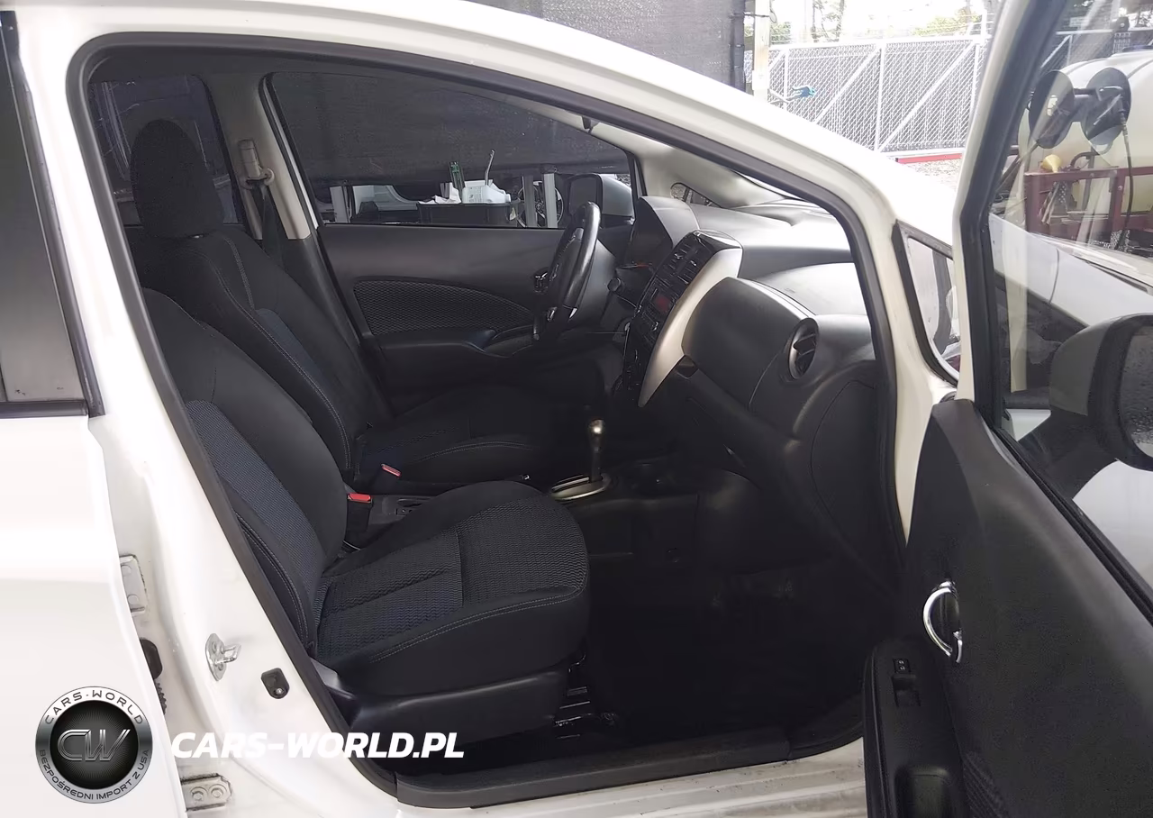 2015 Nissan Versa Note S (Sr)-S Plus-Sl-Sr-Sv VIN:3N1CE2CPXFL393362 - 5