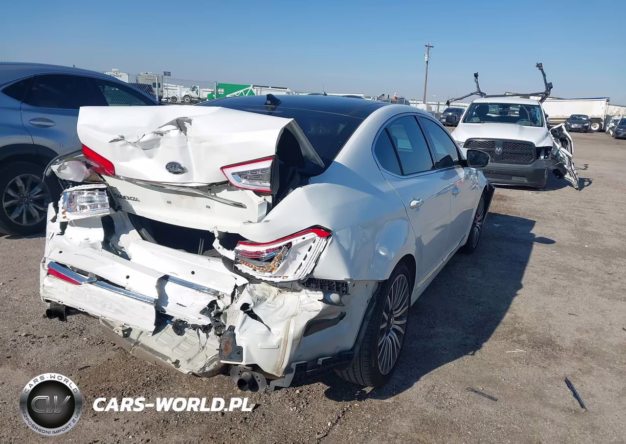 2015 Kia Cadenza Premium VIN:KNALN4D70F5168517 - 4