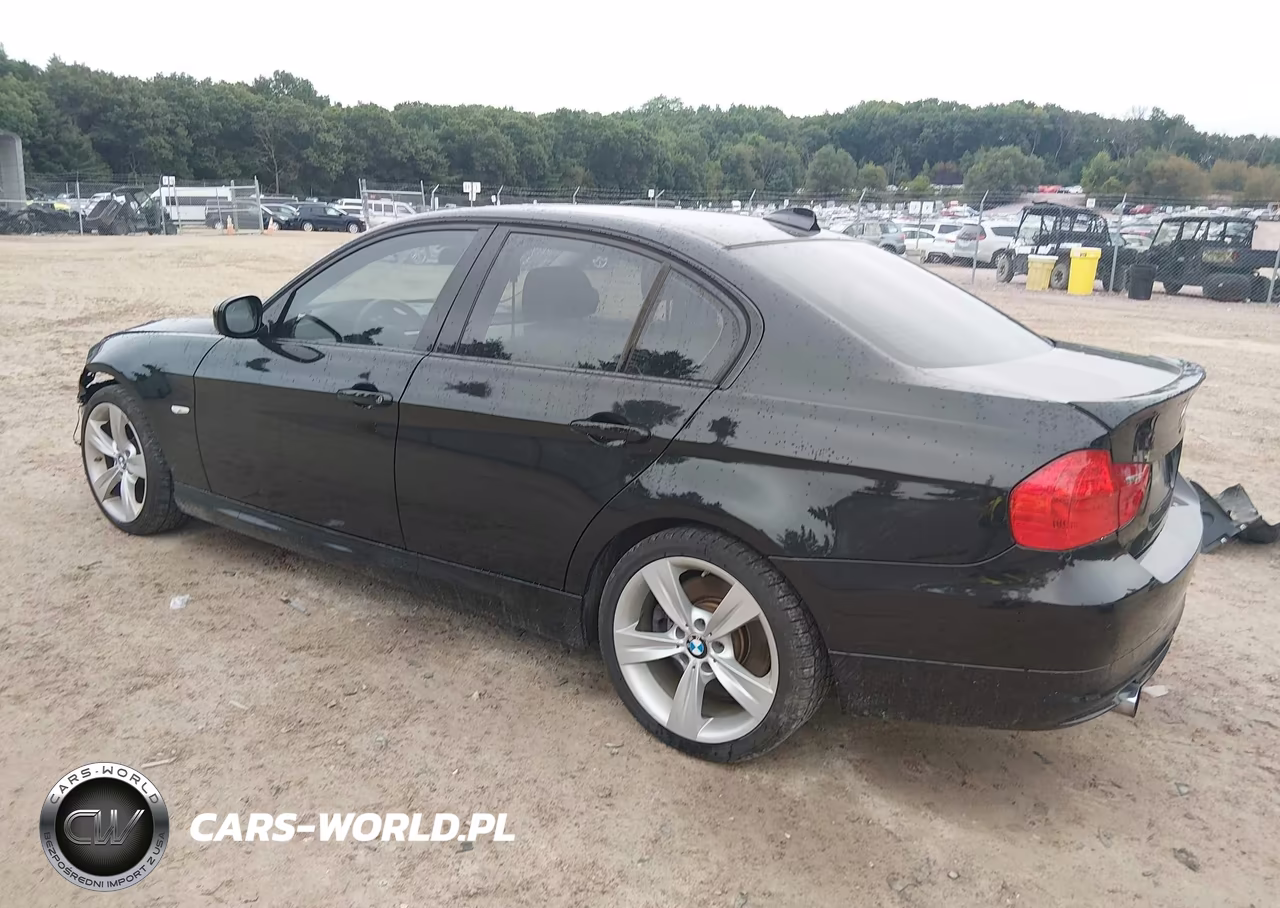 2010 BMW 335I xDrive VIN:WBAPL3C57AA408115 - 3