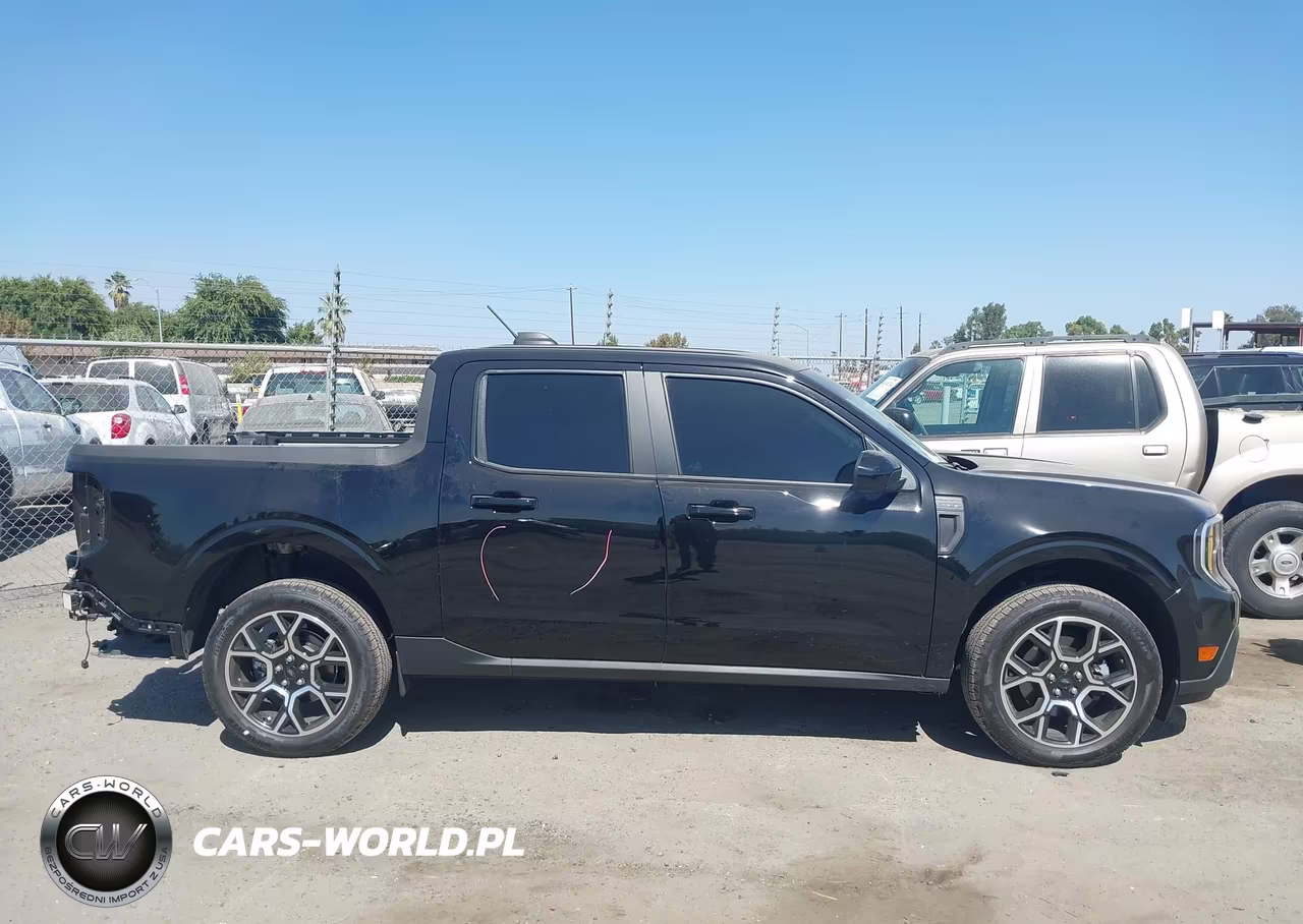 2025 Ford Maverick Lariat VIN:3FTTW8SA2SRB43860 - 14