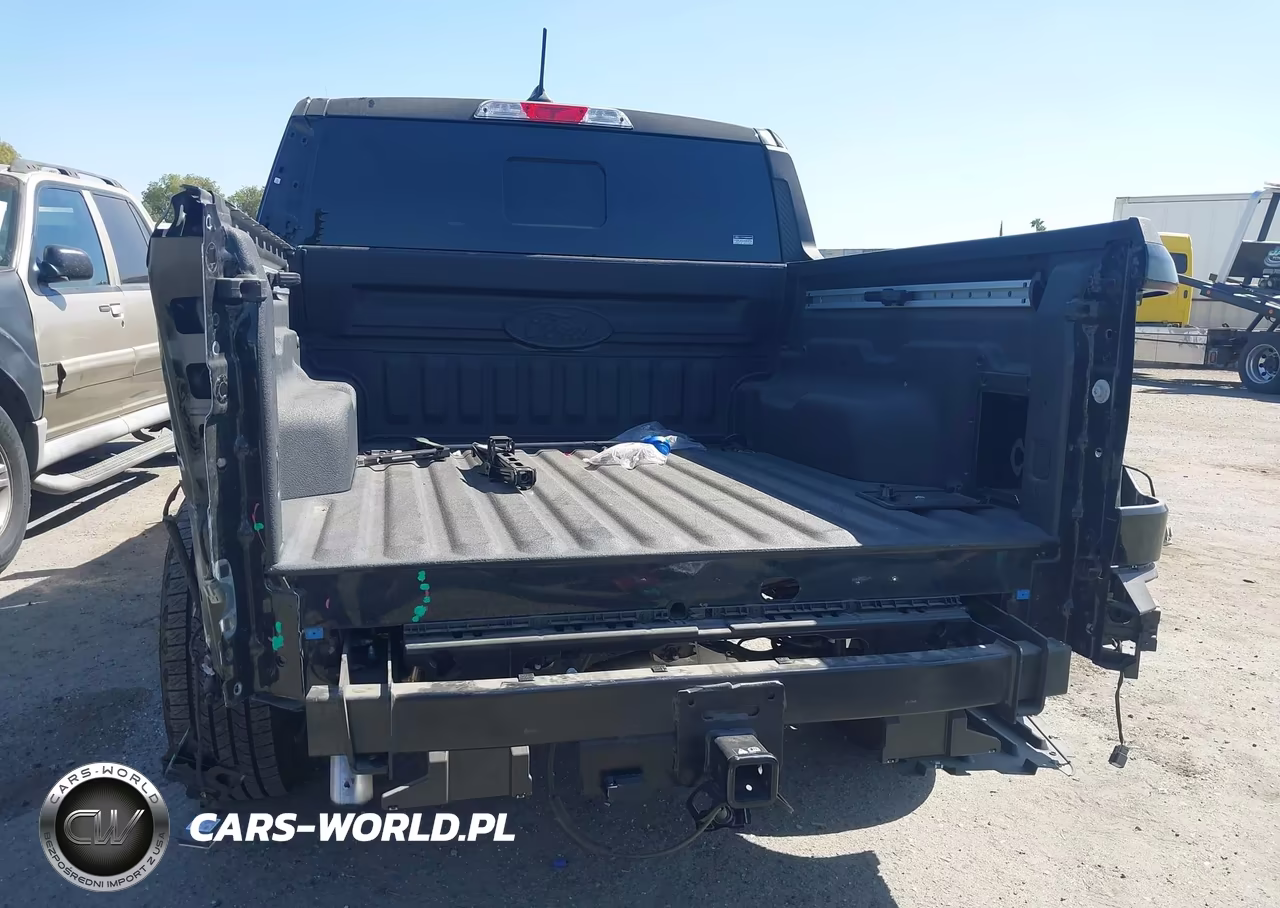 2025 Ford Maverick Lariat VIN:3FTTW8SA2SRB43860 - 18