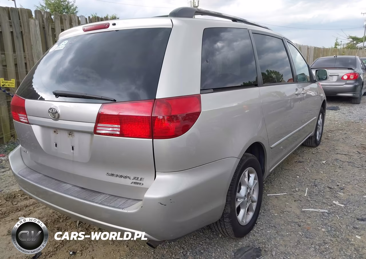 2005 Toyota Sienna Xle VIN:5TDBA22C55S030768 - 4