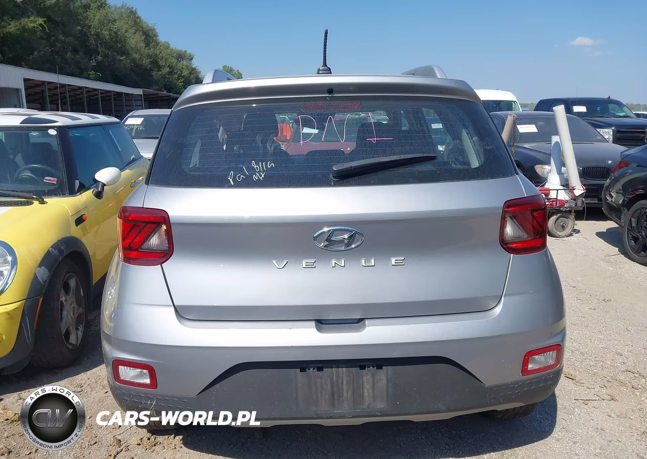 2025 Hyundai Venue Sel VIN:KMHRC8A38SU405813 - 15