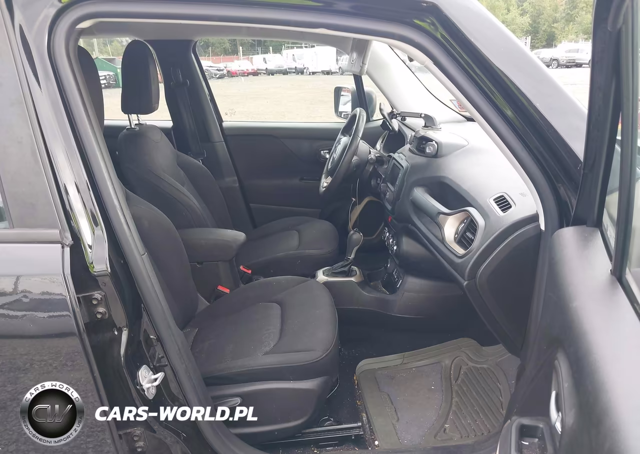 2016 Jeep Renegade Sport VIN:ZACCJBAT8GPD10819 - 5
