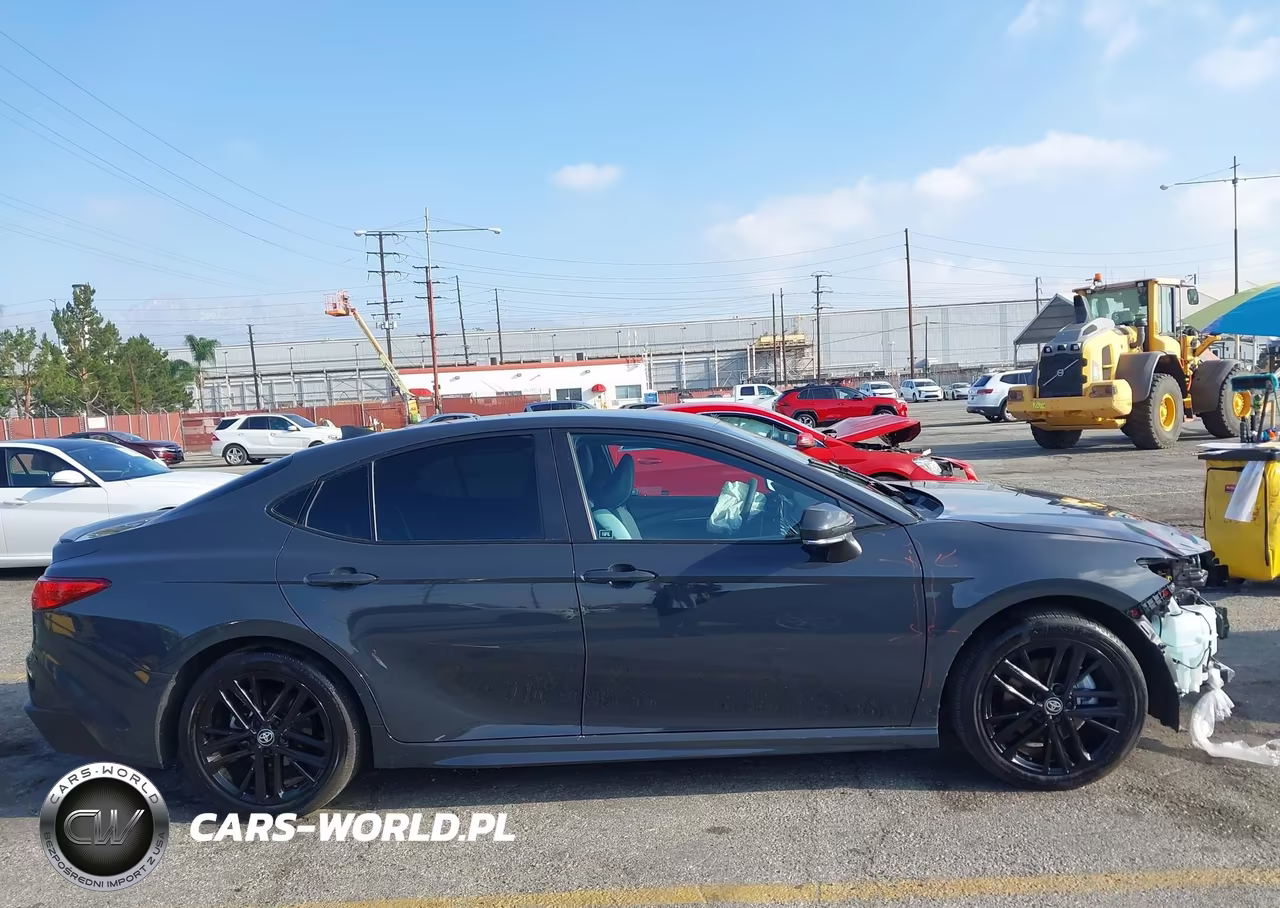 2025 Toyota Camry Se VIN:4T1DAACK4SU543361 - 14