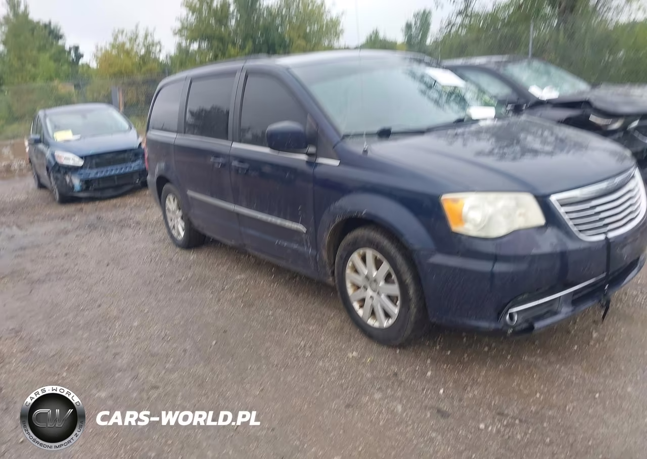 2014 Chrysler Town & Country Touring