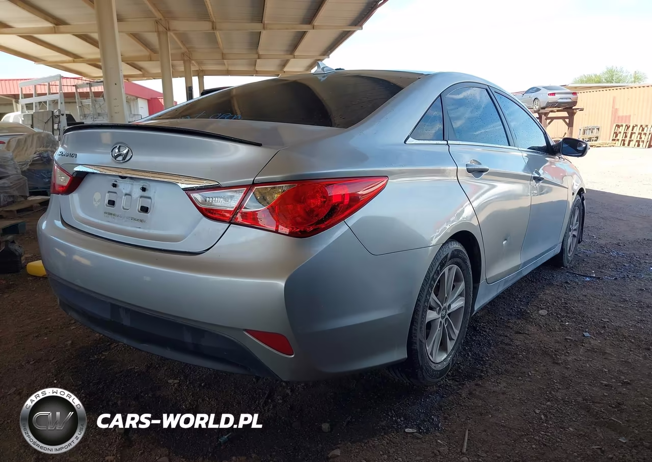 2014 Hyundai Sonata Gls VIN:5NPEB4AC2EH908170 - 4