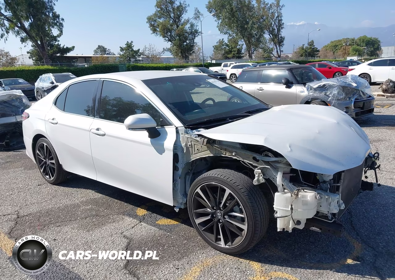 2018 Toyota Camry Xse – zdjęcie 1 z 20