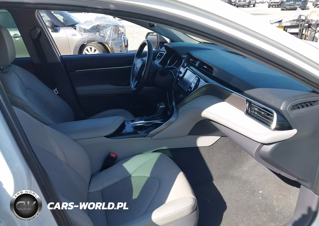 2018 Toyota Camry Xse VIN:4T1B61HK5JU007003 - 5