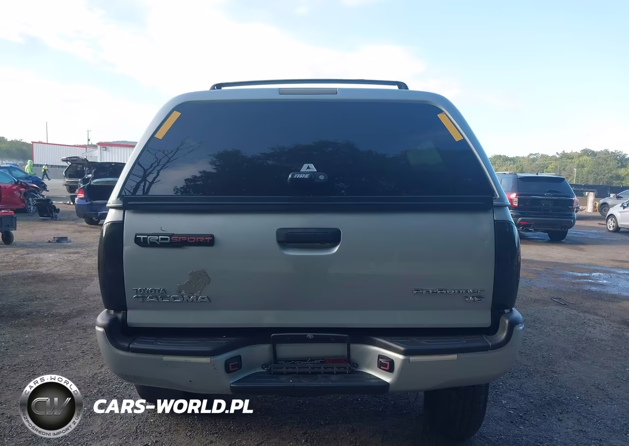 2011 Toyota Tacoma Prerunner V6 VIN:3TMKU4HN9BM030831 - 16