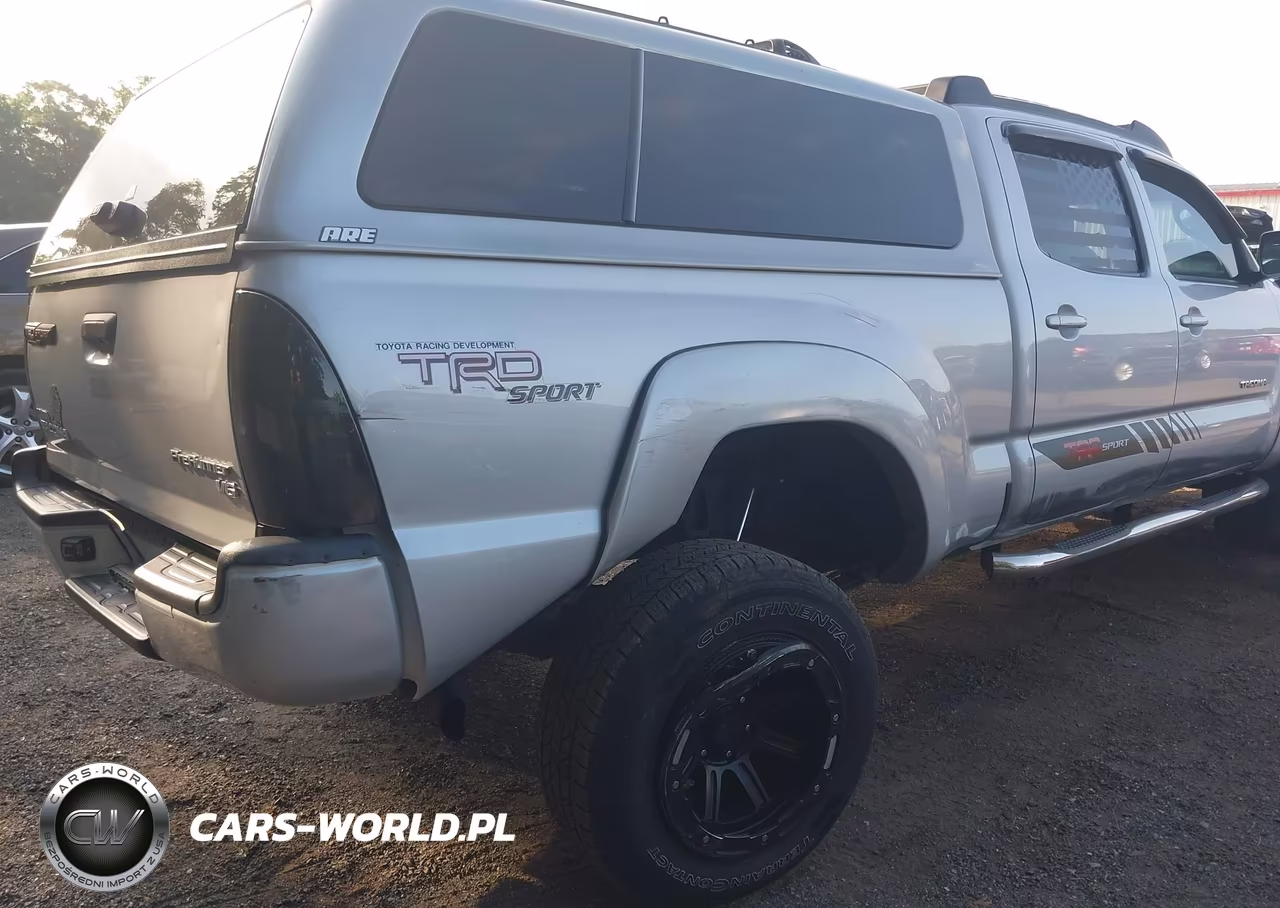2011 Toyota Tacoma Prerunner V6 VIN:3TMKU4HN9BM030831 - 6