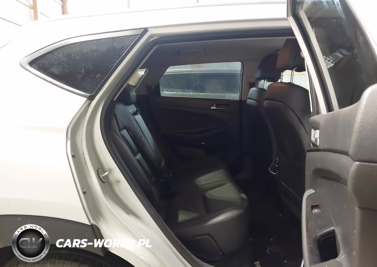 2017 Hyundai Tucson Se Plus VIN:KM8J33A48HU527833 - 8