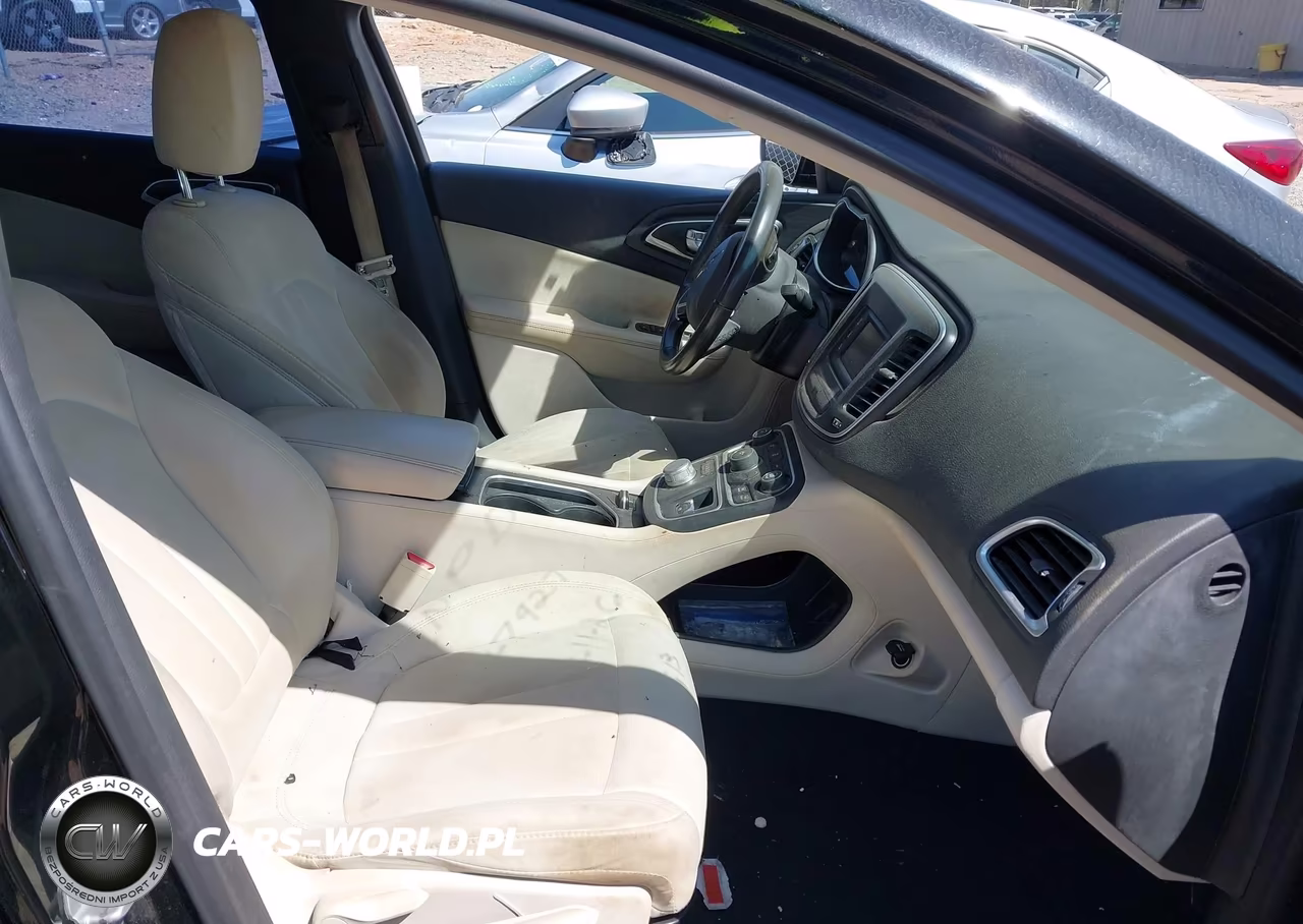 2016 Chrysler 200 Limited VIN:1C3CCCAB5GN137927 - 5