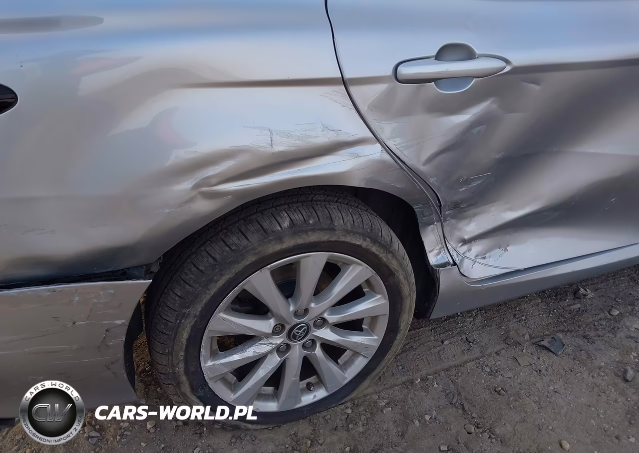 2019 Toyota Camry Le VIN:4T1B11HK7KU723157 - 6