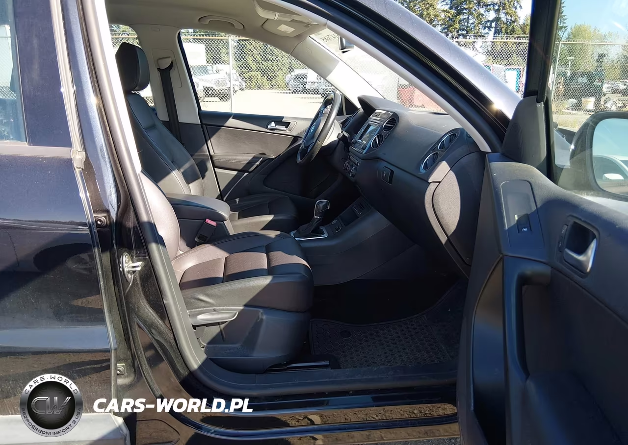 2016 Volkswagen Tiguan S VIN:WVGBV7AX8GW606793 - 5