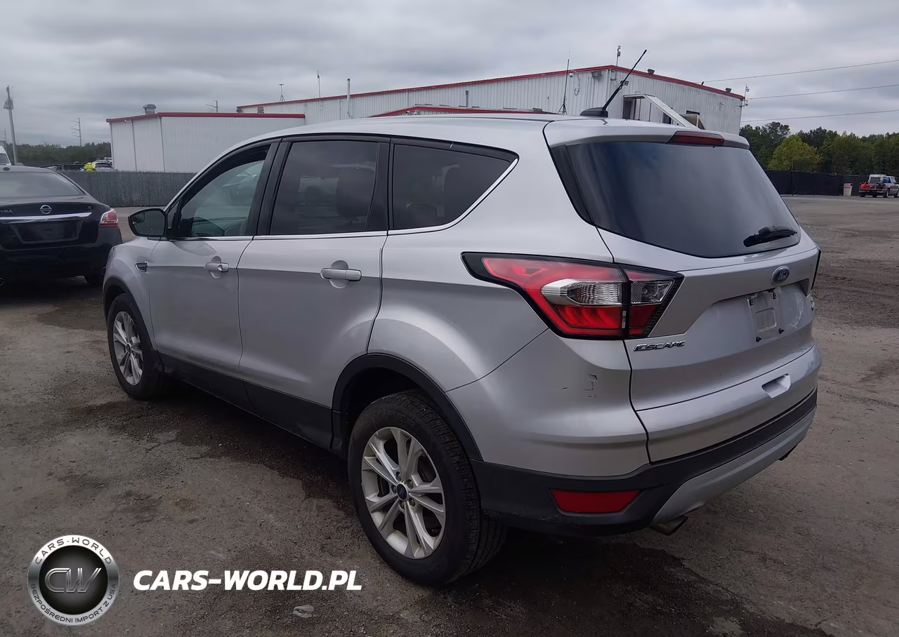 2017 Ford Escape Se VIN:1FMCU0GD3HUD33304 - 3