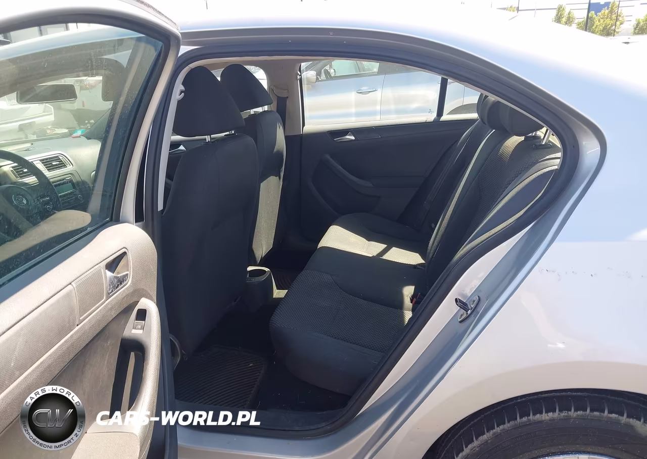2012 Volkswagen Jetta 2.0L S VIN:3VW2K7AJ8CM308681 - 8