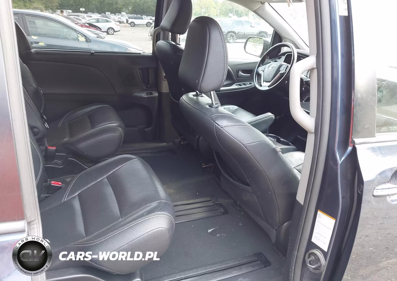 2019 Toyota Sienna Se Premium 8 Passenger VIN:5TDXZ3DC6KS003429 - 8