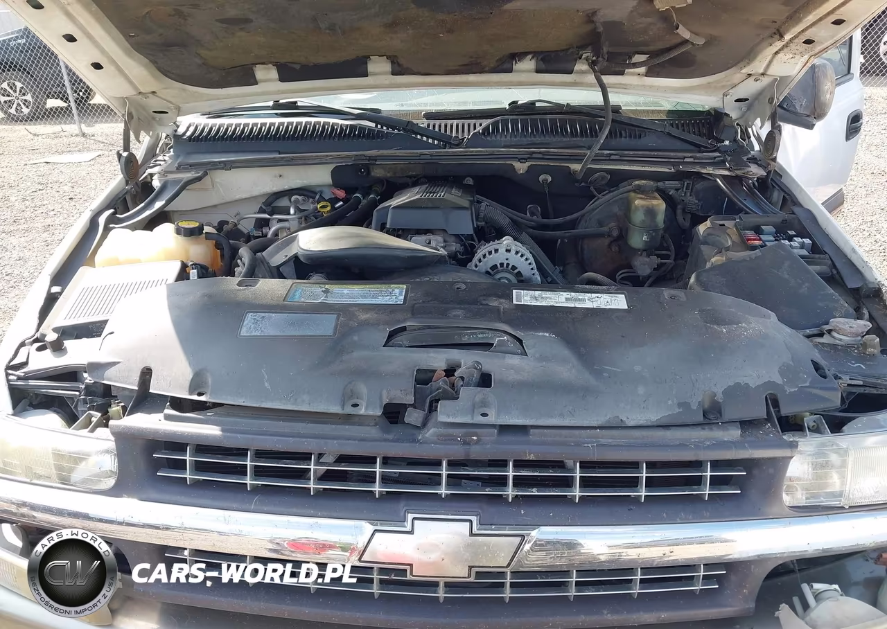 2000 Chevrolet Tahoe All New Ls VIN:1GNEC13TXYJ112634 - 10