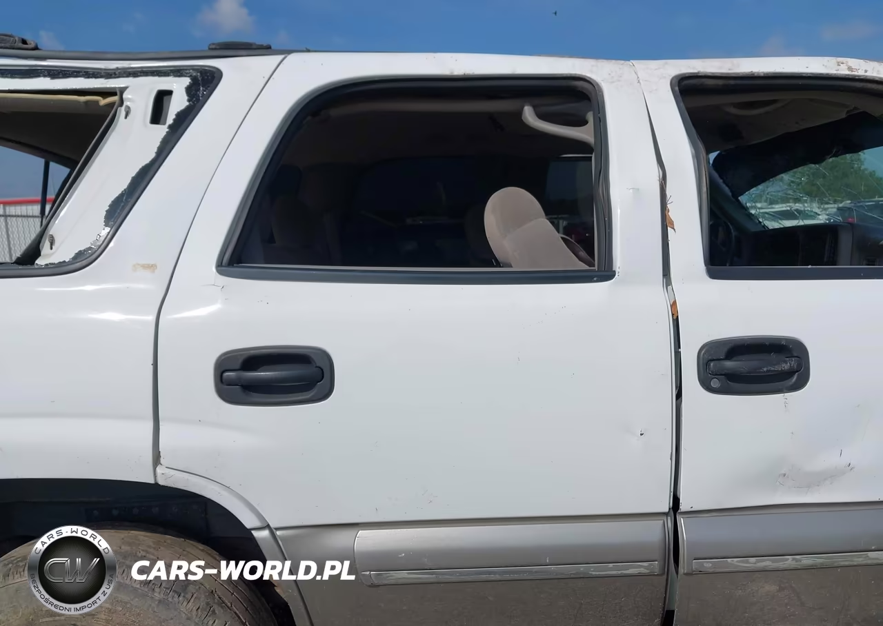 2000 Chevrolet Tahoe All New Ls VIN:1GNEC13TXYJ112634 - 8