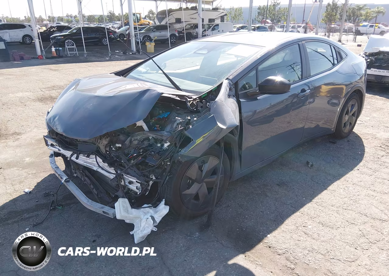 2024 Toyota Prius Le VIN:JTDACAAU0R3019601 - 2