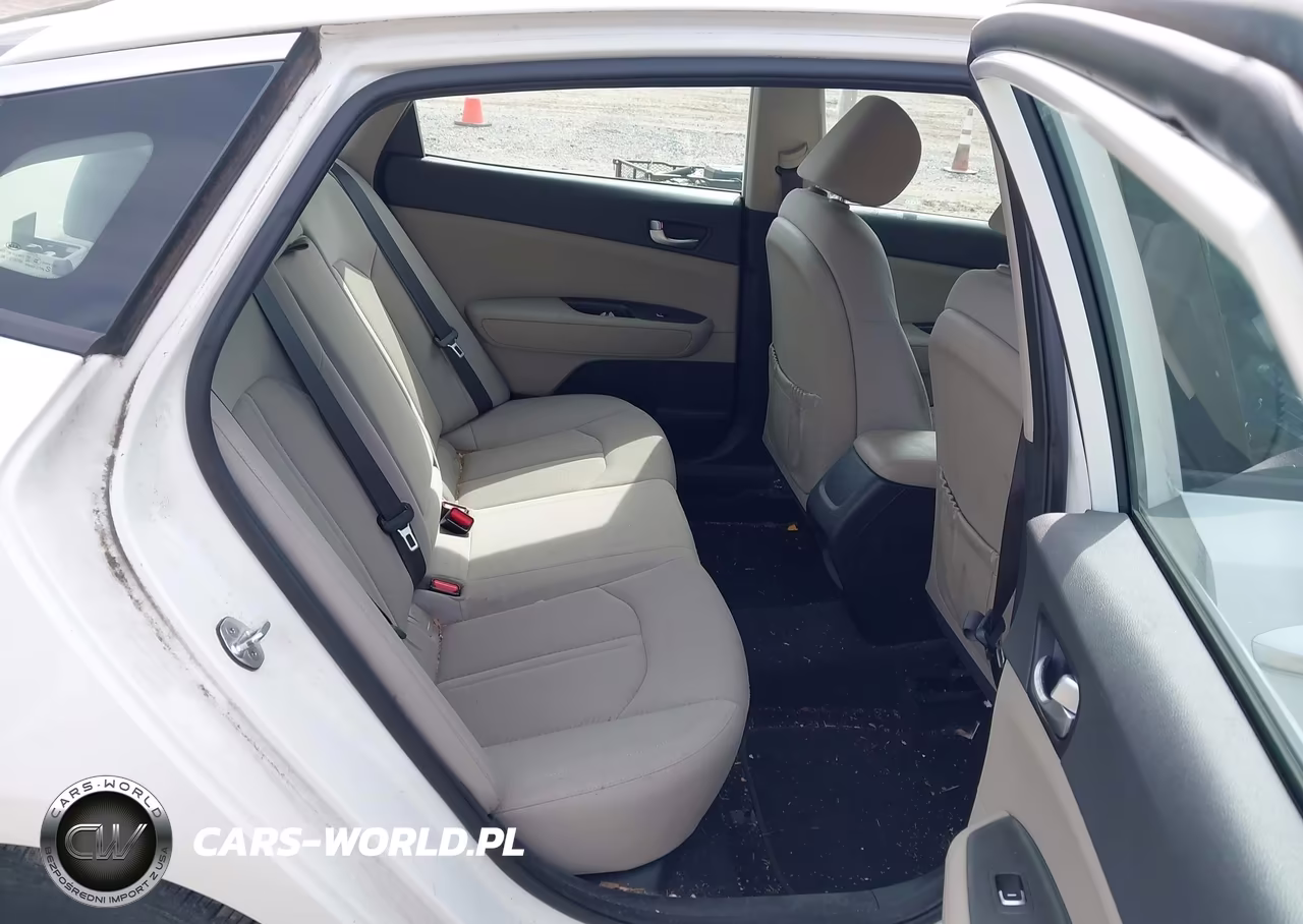 2017 Kia Optima Hybrid VIN:KNAGT4LE1H5014988 - 8