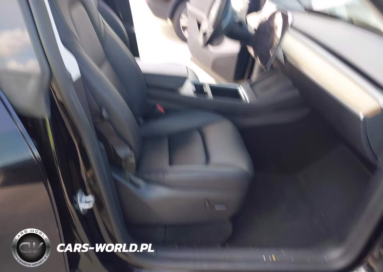 2024 Tesla Model Y Long Range Dual Motor All-Wheel Drive VIN:7SAYGDEE1RA253823 - 5