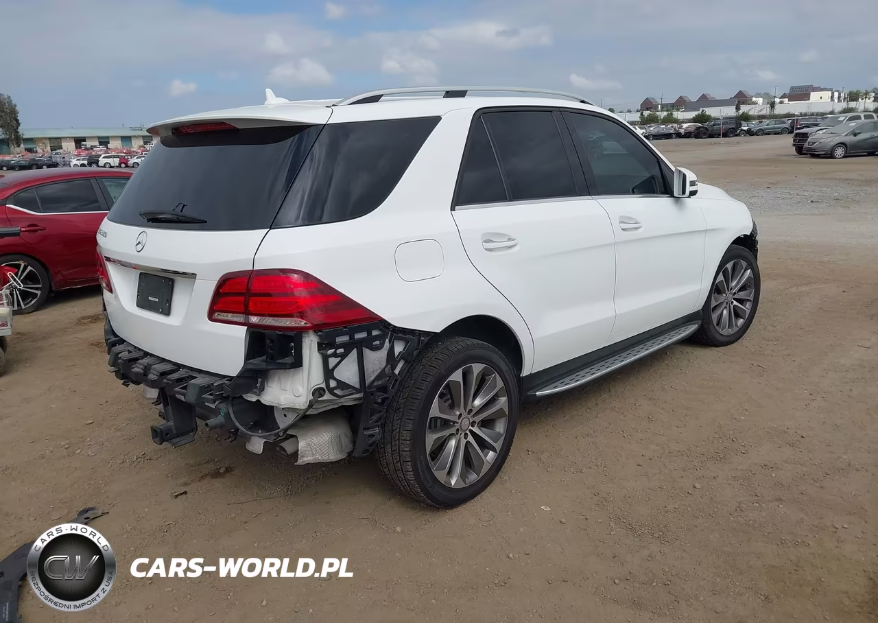 2017 Mercedes-Benz Gle 350 VIN:4JGDA5JB9HA900084 - 4