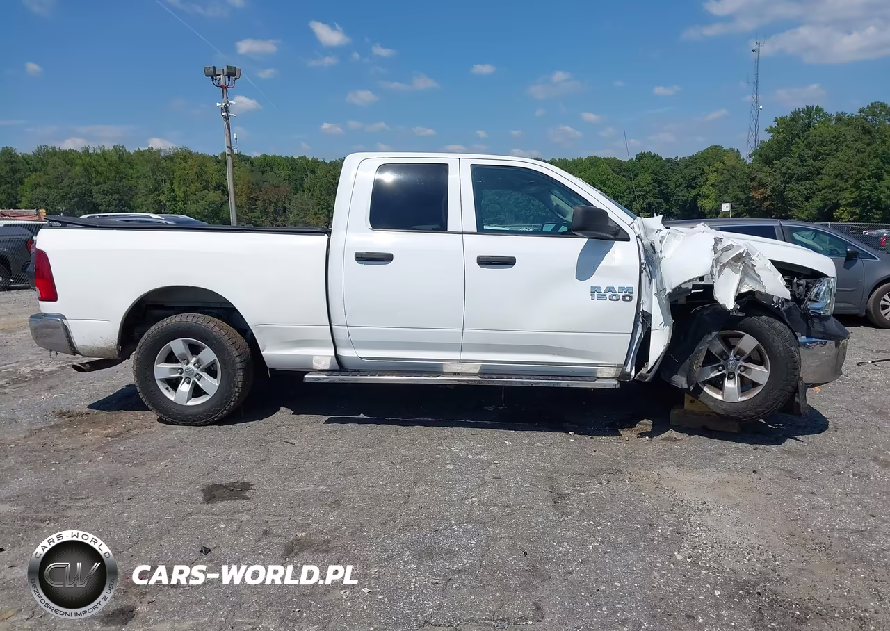 2016 Ram 1500 Tradesman VIN:1C6RR6FG3GS141932 - 13