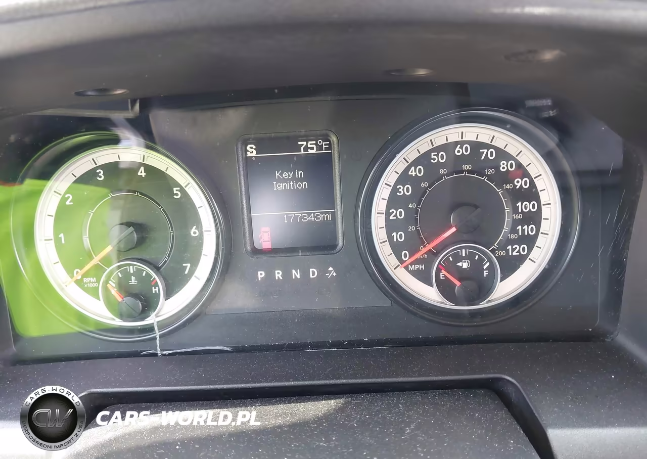2016 Ram 1500 Tradesman VIN:1C6RR6FG3GS141932 - 7