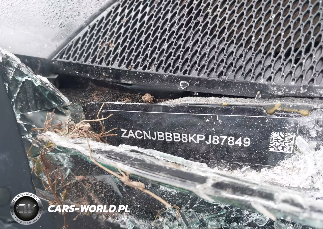 2019 Jeep Renegade Altitude 4X4 VIN:ZACNJBBB8KPJ87849 - 9