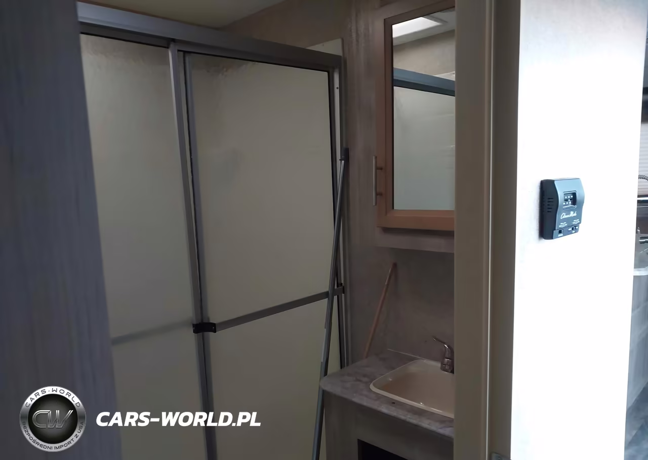 2019 Coachmen Catalina De Acat38Mkts VIN:5ZT2CA4B1KX016119 - 15