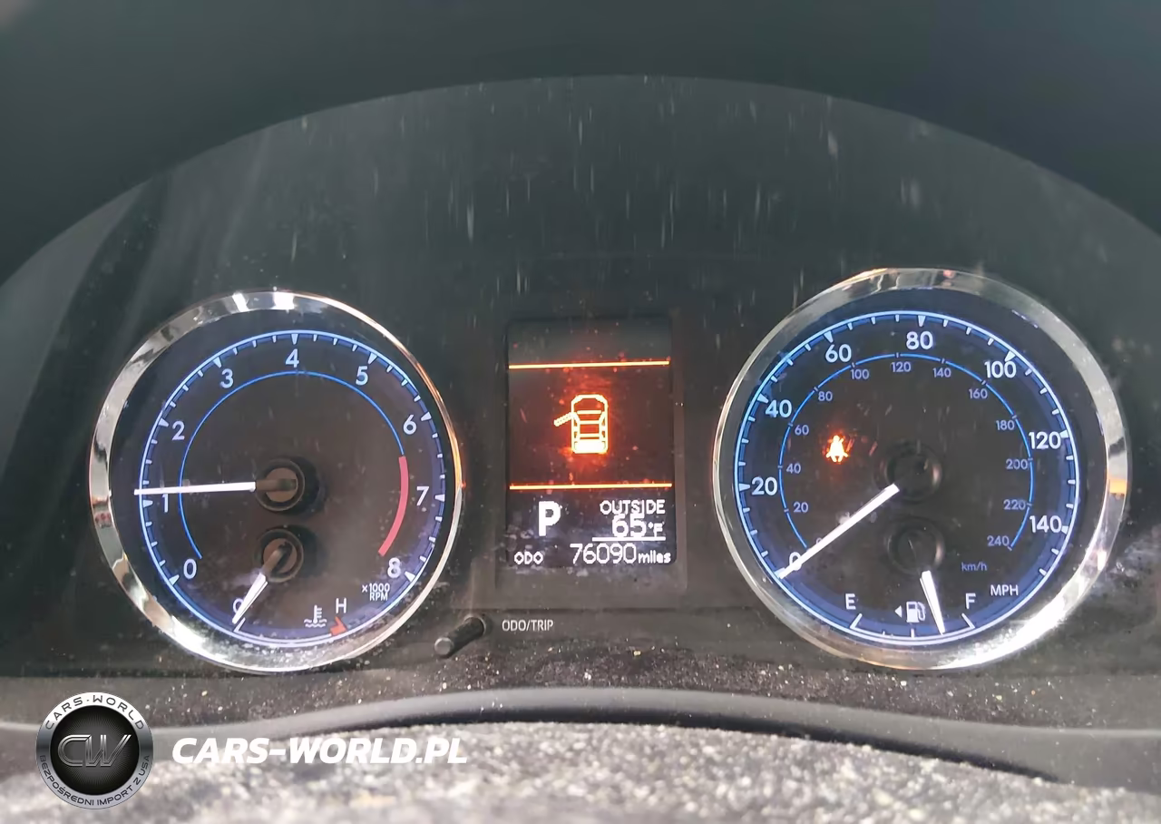 2018 Toyota Corolla Le VIN:5YFBURHE3JP846907 - 7