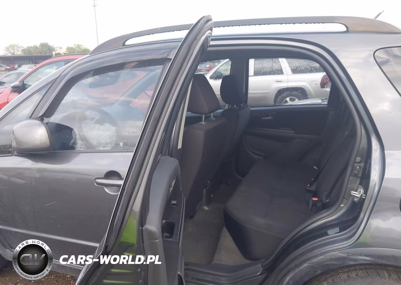 2010 Suzuki Sx4 Technology VIN:JS2YB5A38A6310839 - 5