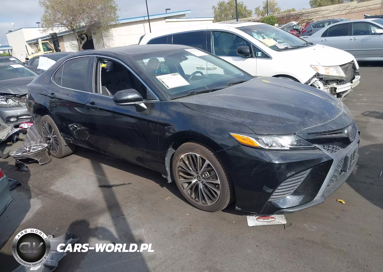 2020 Toyota Camry Se