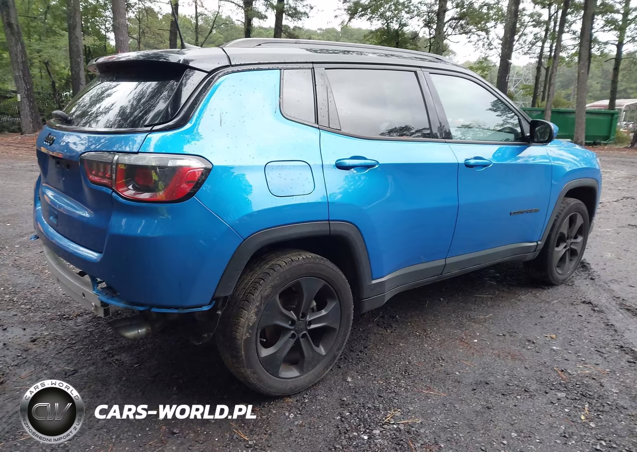 2020 Jeep Compass Altitude 4X4 VIN:3C4NJDBB3LT196905 - 4