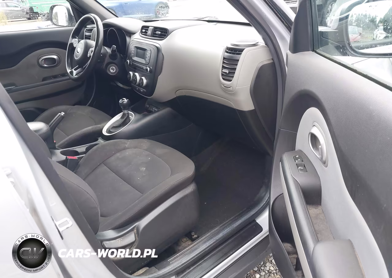 2016 Kia Soul VIN:KNDJN2A22G7852787 - 17