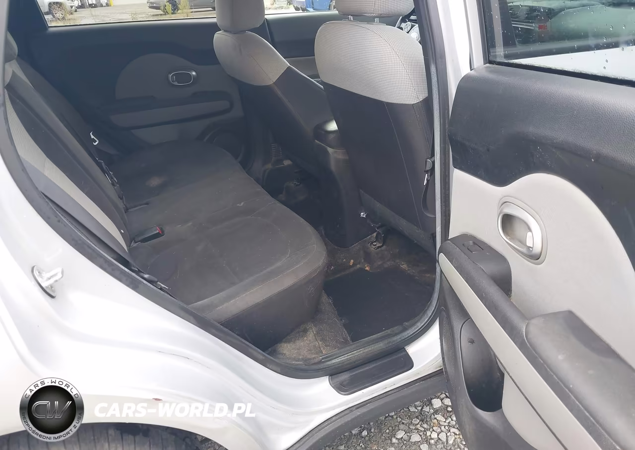 2016 Kia Soul VIN:KNDJN2A22G7852787 - 18