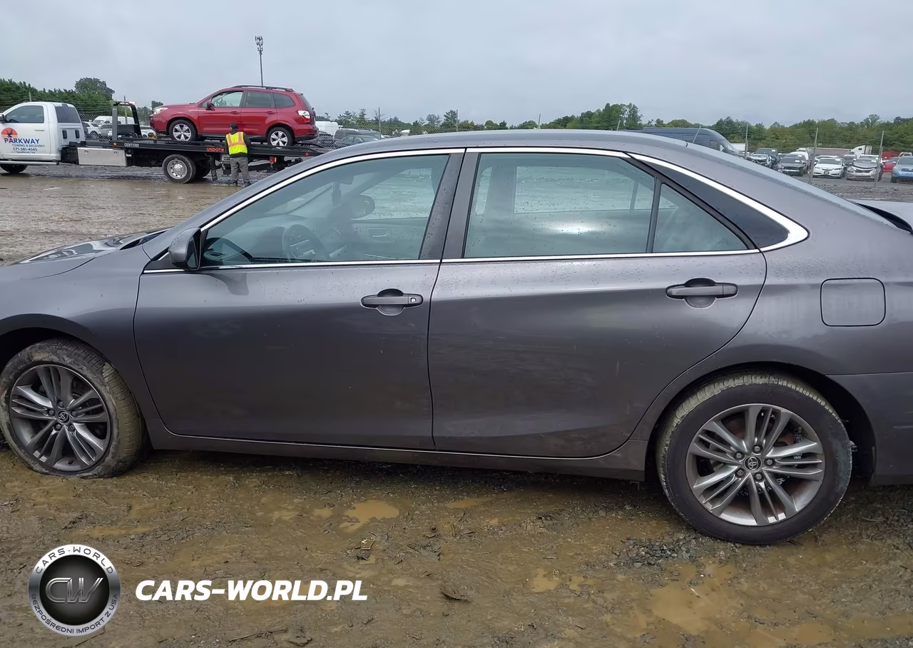 2015 Toyota Camry Se VIN:4T1BF1FK4FU091695 - 14