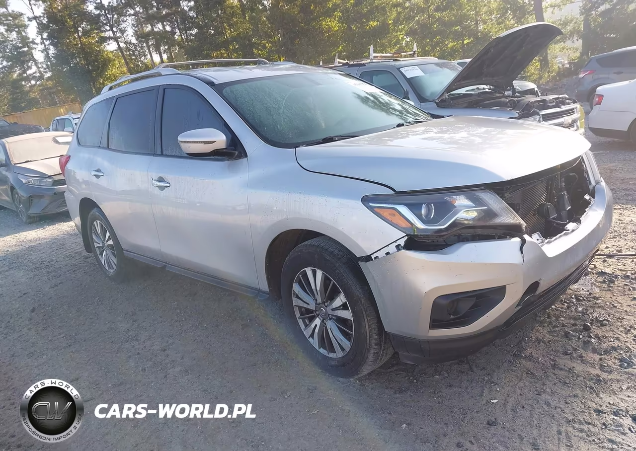 2018 Nissan Pathfinder S