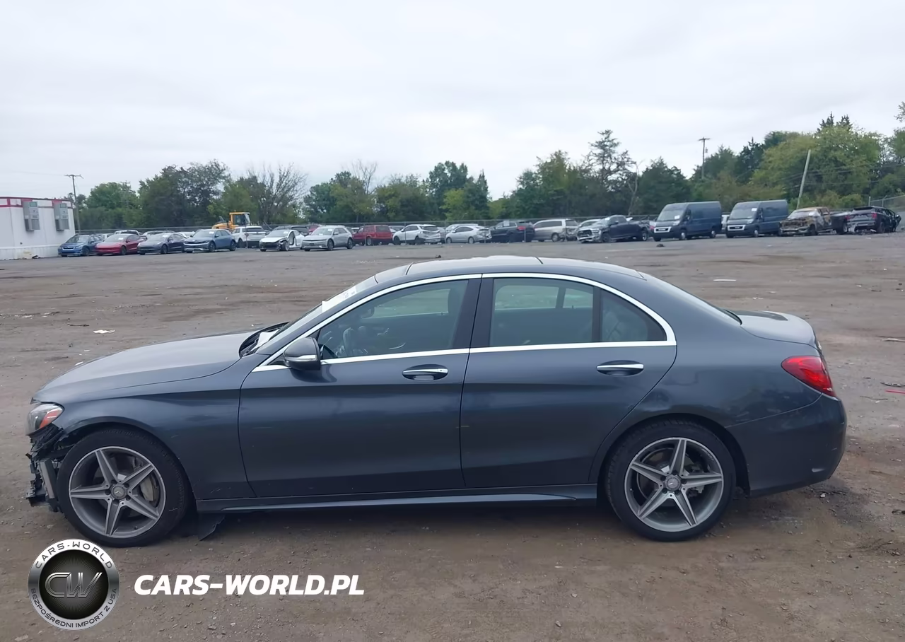2015 Mercedes-Benz C 300 Sport 4Matic VIN:55SWF4KB3FU004406 - 15