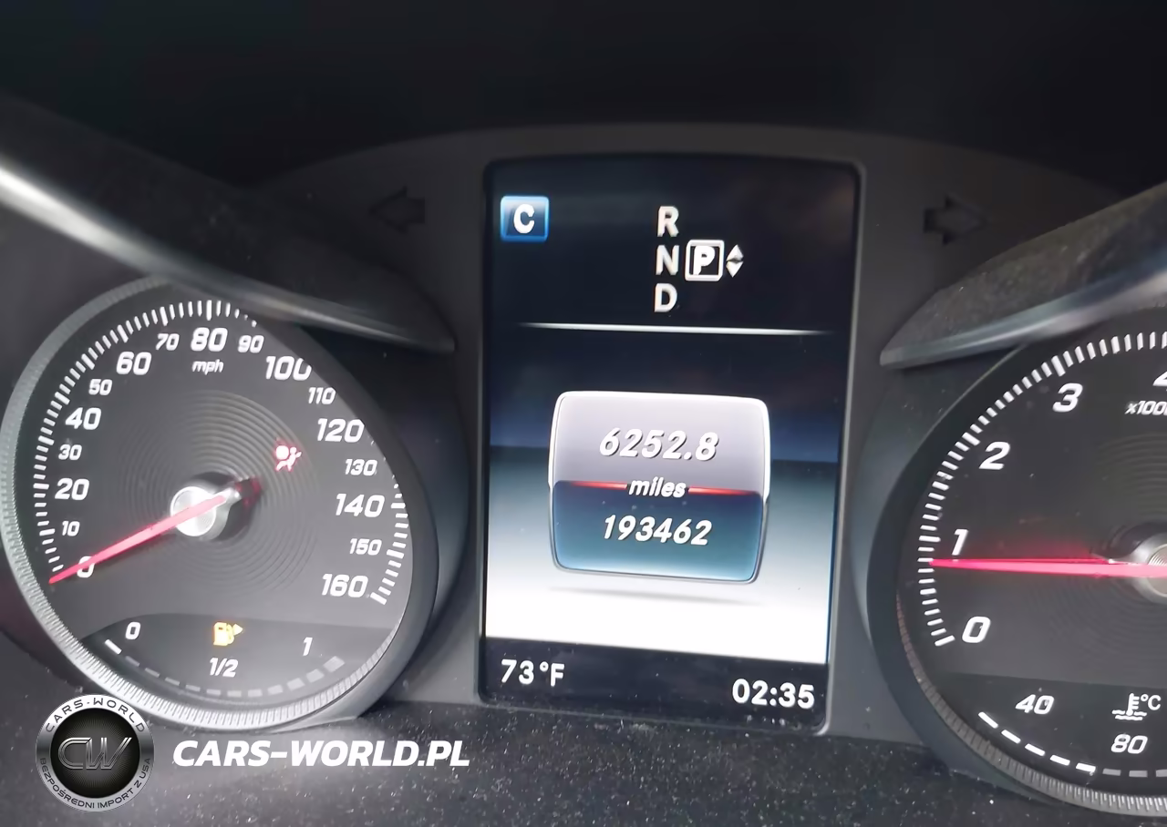 2015 Mercedes-Benz C 300 Sport 4Matic VIN:55SWF4KB3FU004406 - 16