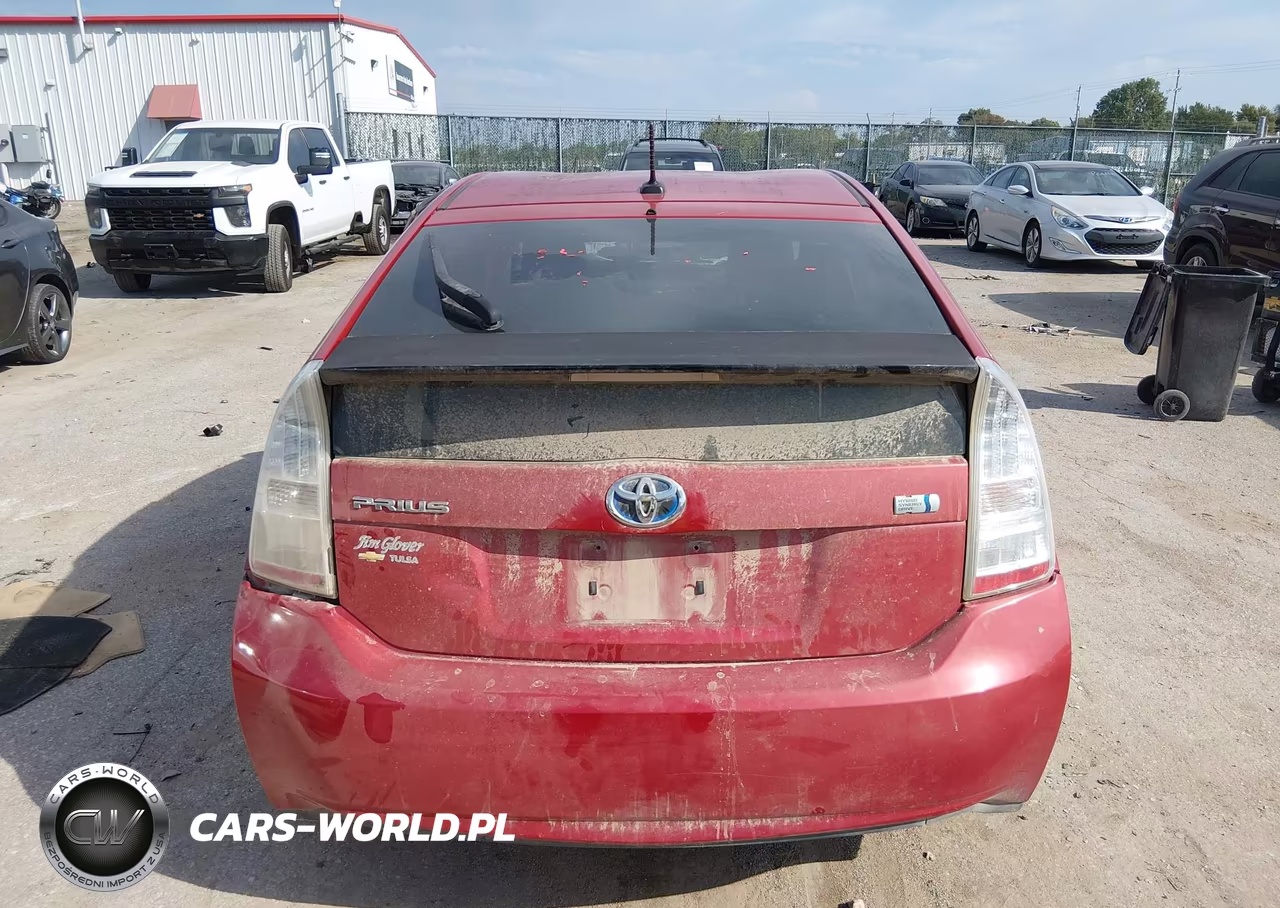 2011 Toyota Prius Two VIN:JTDKN3DU7B0309220 - 16