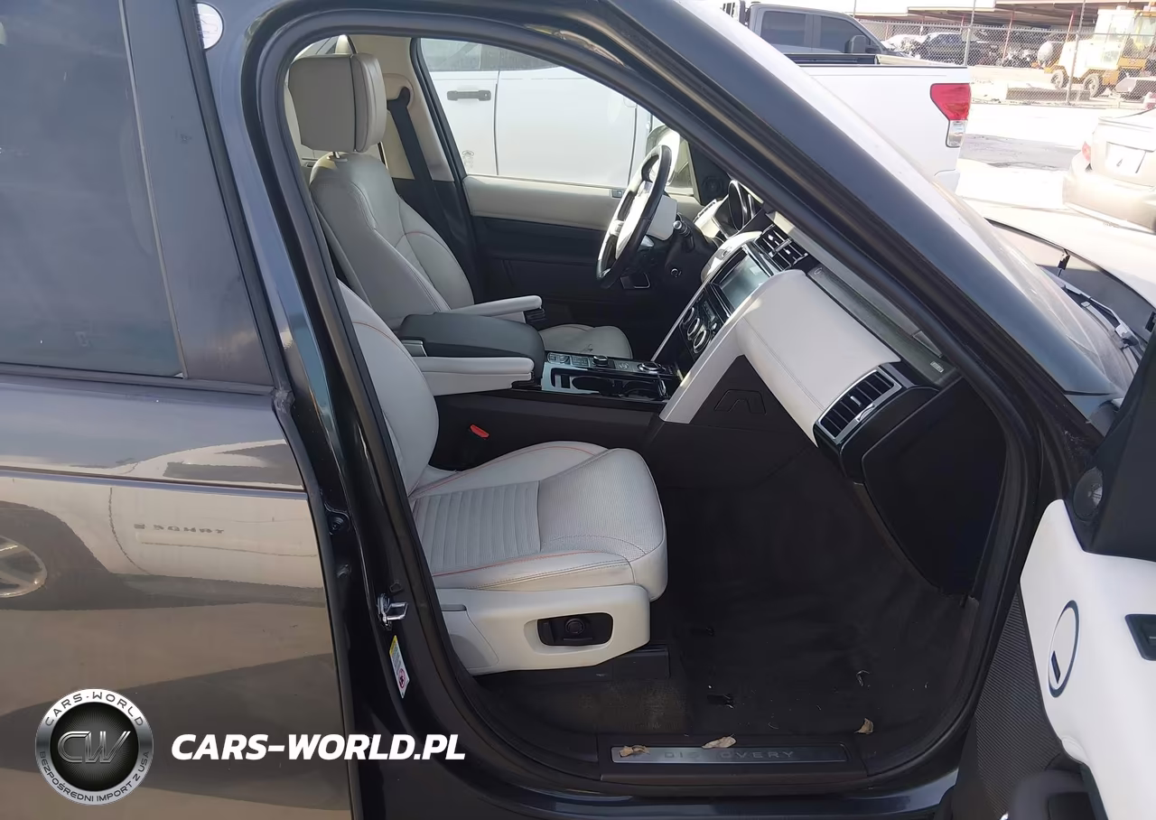 2017 Land Rover Discovery Hse VIN:SALRRBBK3HA039963 - 5