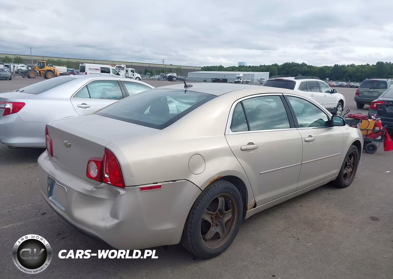 2010 Chevrolet Malibu Ls VIN:1G1ZB5EB3AF133836 - 4