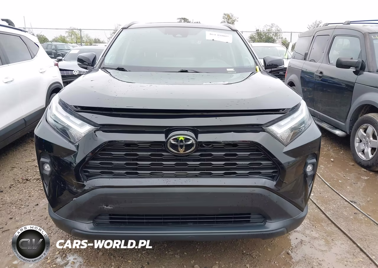 2023 Toyota Rav4 Xle Premium VIN:2T3A1RFV2PW352446 - 13